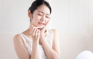 歯ぐきから血が出る・腫れが気になる